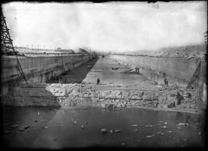 3.1-05-Chicago Sanitary and Ship Canal under construction (1896)
